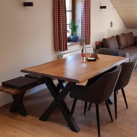 Seitzdaheim باد هينديلانغ